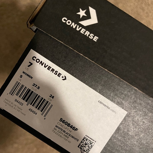 SOLD.Converse Platform - Picture 7 of 7